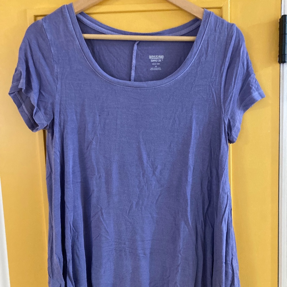 Mossimo blue tee - Small